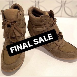 Wild Diva Wedge Sneaker